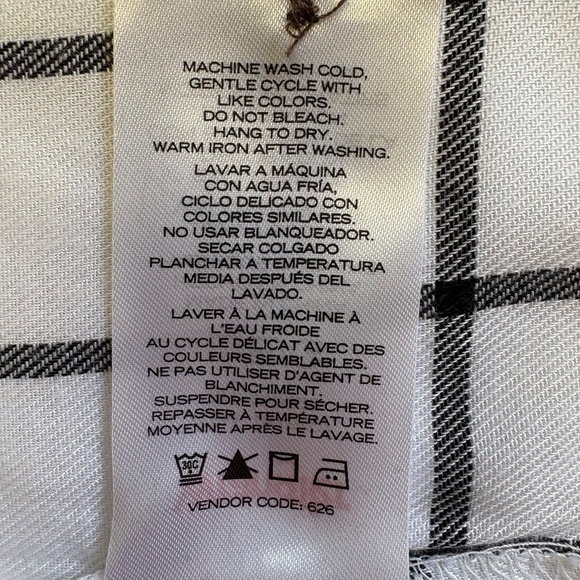 Wrangler White/Black Plaid Popover Blouse, 3/4 Sleeves, Large, NWT - Picture 15 of 15